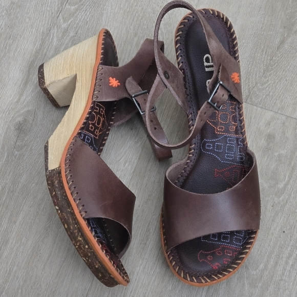 THE ART COMPANY Open Toe Wood Heeled Sandal Brown Leather Women's EU 41 - Picture 2 of 11
